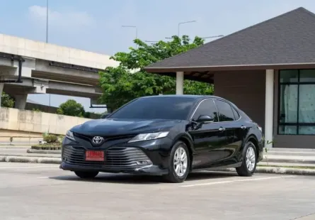 ขายรถ Toyota Camry  2.0 G ปีจด 2021