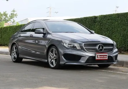 Benz CLA250 AMG 2.0 W117 Dynamic 2014 ตัวท๊อปสุดหลังคาแก้ว ชุดแต่ง AMG จากศูนย์รอบคัน