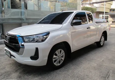 2023 TOYOTA REVO CAB 2.4 ENTRY เกียร์AUTO สีขาว  วิ่งน้อย 14,578 กม รถสวยสภาพใหม่ ฟรีดาวน์  