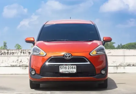 2016 Toyota Sienta 1.5 V รถ MPV