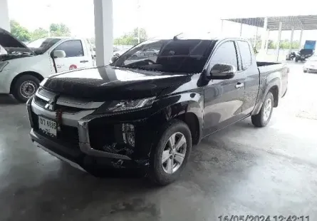 Mitsubishi Triton All New Mega Cab 2.5 GLX เกียร์ธรรมดา ปี 2019/2020 ผ่อนเริ่มต้น 5,*** บาท