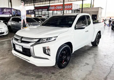 Mitsubishi Triton All New Mega Cab 2.5 GLX เกียร์ธรรมดา ปี 2021/2022 ผ่อนเริ่มต้น 6,*** บาท