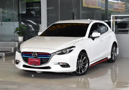 Mazda 3 2.0 S Sports ปี 2018 รถบ้านมือเดียว เข้าศูนย์ตลอด สวยเดิมทั้งคันรับประกันบอดี้ ไม่เคยติดแก๊ส