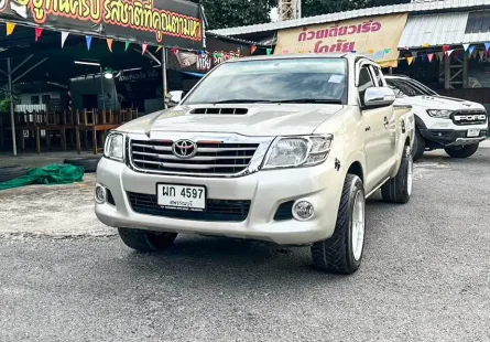 Toyota Vigo Champ Smart Cab 2.5 E เกียร์ธรรมดา ปี 2013 ผ่อนเริ่มต้น 4,xxx บาท