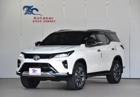 ขาย รถมือสอง 2021 Toyota Fortuner 2.4 Legender SUV 