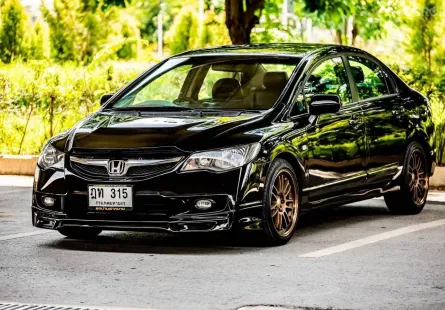 2010 Honda CIVIC 1.8 Sport Pearl รถเก๋ง 4 ประตู 