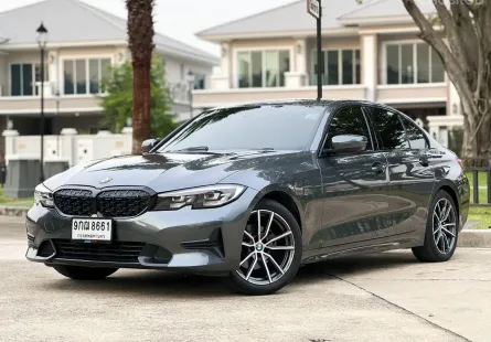 201 BMW 320d 2.0 Sport รถเก๋ง 4 ประตู 