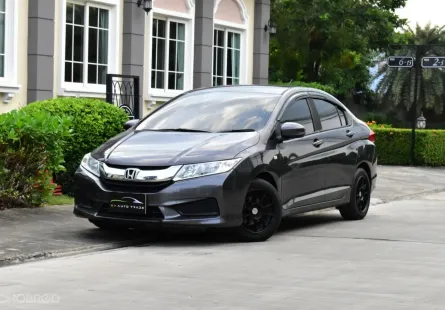 Honda City 1.5V เครื่องยนต์: เบนซิน  เกียร์: ออโต้ ปี: 2015 สี: เทา ไมล์: 81,*** Km.