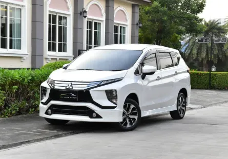 🔥รุ่นรถ Mitsubishi Xpander 1.5GT เครื่องยนต์เบนซิน เกียร์ออโต้  ปี 2019 สีขาว