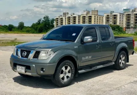 NISSAN NAVARA 2.5 MT LE CALIBRE DOUBLECAB  ปี 2013  รถพร้อมใช้ ฟรีดาวน์