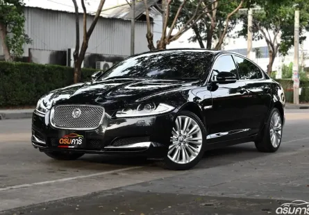 Jaguar XF 2.2 2012 รถบ้านออกศูนย์เจ้าของเดิมดูแลดีเช็คศูนย์ตลอดเช็คประวัติได้ เอกสารครบ