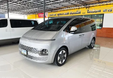 Hyundai Staria 2.2 SEL (ปี 2022) Van AT รถบ้าน ฟรีดาวน์ ออกรถใช้เงิน 0 บาท