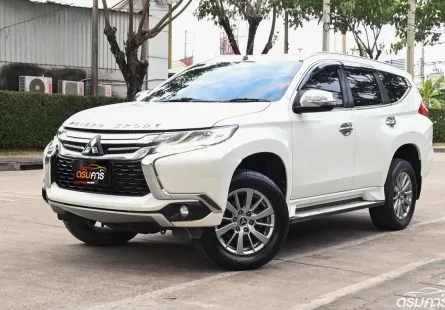 Mitsubishi Pajero Sport 2.4 GT 2016 รถใช้งานในครอบครัวชุดแต่งศูนย์รอบคัน เครดิตดีฟรีดาวน์