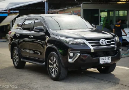 2016 Toyota Fortuner 2.4 V SUV 