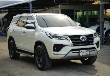 2022 Toyota Fortuner 2.4 V SUV 