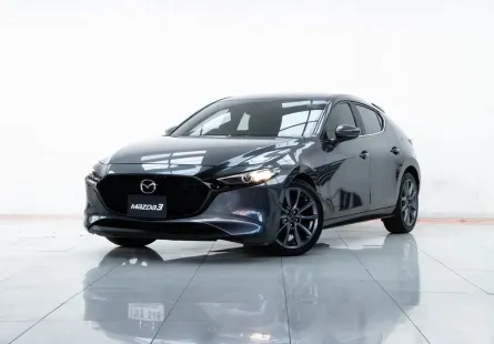 2A647 Mazda 3 2.0 Sports (5Door) รถเก๋ง 5 ประตู 2020