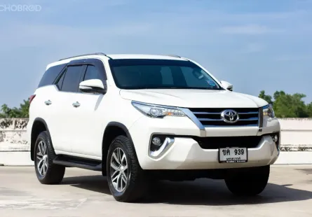 2015 Toyota Fortuner 2.8 V SUV 