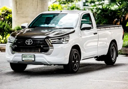 2021 Toyota Hilux Revo 2.8 รถกระบะ 