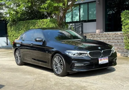 2018 BMW 520D G30 SPORTLINE รถมือเดียวออกป้ายแดง รถวิ่งน้อย เข้าศูนย์ทุกระยะ ไม่เคยมีอุบัติเหตุครับ