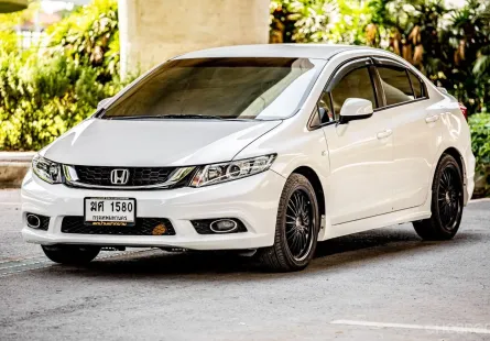 2012 Honda CIVIC 1.8 i-VTEC รถเก๋ง 4 ประตู 