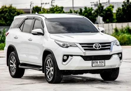 2017 Toyota Fortuner 2.8 V SUV 