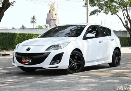 Mazda 3 2.0 Maxx Sports 2013 รถมือเดียวใช้งานน้อย ตัวท๊อปสุดหลังคาซันรูฟ เครดิตดีฟรีดาวน์