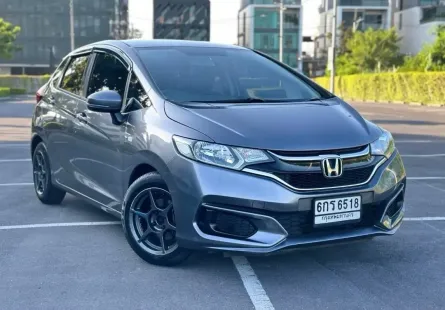 2017 Honda JAZZ 1.5 i-VTEC รถเก๋ง 5 ประตู รถบ้านมือเดียว ไมล์น้อย 