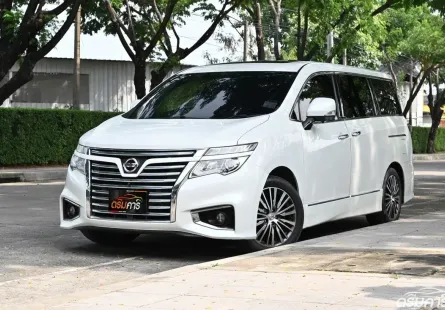 Nissan Elgrand 2.5 High-Way Star 2015 รถครอบครัวมือเดียวออกศูนย์ แต่งจากศูนย์ ไมล์ 9 หมื่นโล