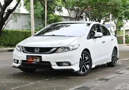 Honda Civic 1.8 FB ES i-VTEC 2015 รถบ้านมือเดียวใช้งานน้อย ตัวแต่งพิเศษจากศูนย์