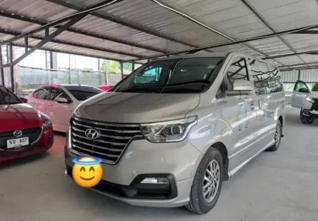 HYUNDAI H1 2.5 DELUXE MNC TOP 2019 