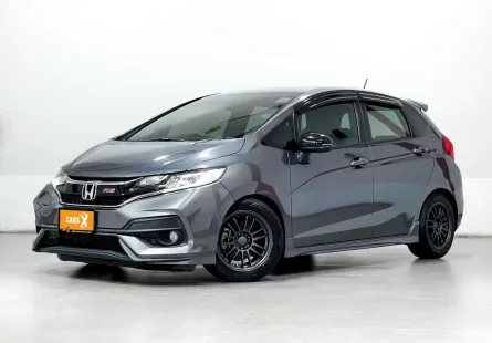 HONDA JAZZ 1.5 RS ปี 2021 ผ่อนเริ่มต้น 8,***