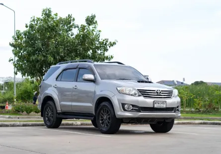 Toyota Fortuner 2.5 V ปี : 2015