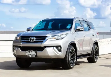 ขาย รถมือสอง 2016 Toyota Fortuner 2.4 V SUV 