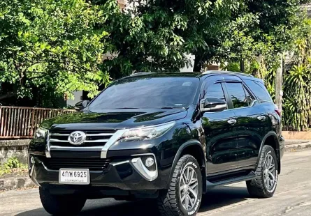 ขายรถ Toyota Fortuner 2.8 V ปี2016 SUV 