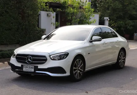 2022 Mercedes-Benz E300 2.0 e Avantgarde รถเก๋ง 4 ประตู 