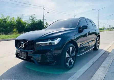 VOLVO XC60 ULTIMATE T8 RECHARGE AWD PLUG-IN HYBRID DARK 2022 จด 2024  