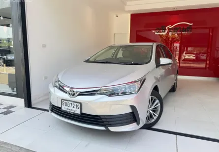 2017 Toyota COROLLA 1.6 รถเก๋ง 4 ประตู 