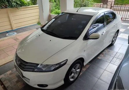 2011 Honda CITY 1.5 i-VTEC รถเก๋ง 4 ประตู 