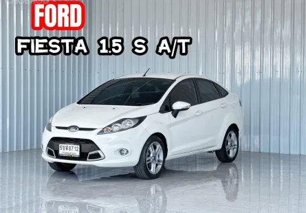 รถ 5 ประตู  Ford Fiesta 1.5 รถเก๋ง 4 ประตู 