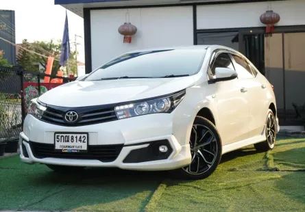 2016 Toyota COROLLA 1.8 ESPORT รถเก๋ง 4 ประตู ผ่อนเริ่มต้น