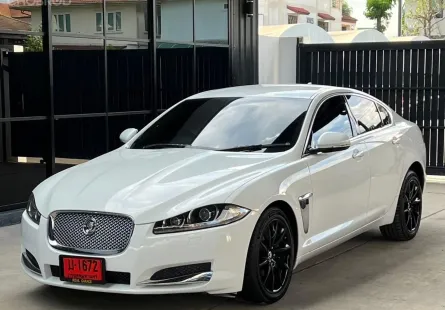 2013 Jaguar XF 2.2 รถเก๋ง 4 ประตู รถสภาพดี มีประกัน ไมล์แท้ รถสวยพร้อมใช้งาน 