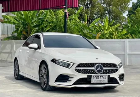 2019 Mercedes-Benz A-Class 1.3 A200 รถเก๋ง 4 ประตู ออกรถง่าย