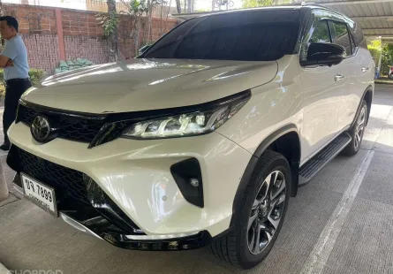 ขาย รถมือสอง 2022 Toyota Fortuner 2.8 Legender SUV 