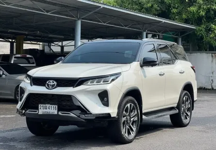 ขาย รถมือสอง 2021 Toyota Fortuner 2.4 V SUV 