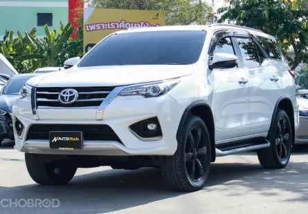 2018 Toyota Fortuner 2.8 TRD Sportivo 2WD คันนี้รถสวยสภาพเหมือนรถใหม่