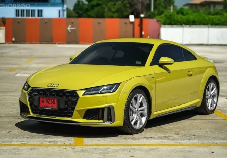 Audi TT Coupe’ 45 TFSI quattro S-Line  ปี 2022 มือเดียวป้ายแดง สภาพสวย ๆ ขับมันส์มาก