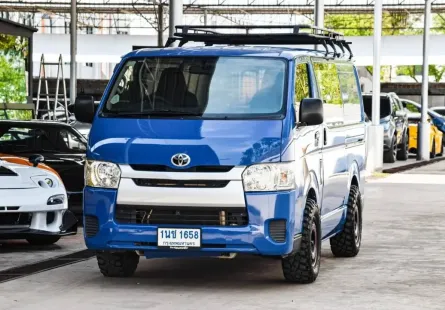 2018 Toyota HIACE 3.0 D4D รถตู้/VAN รถสภาพดี มีประกัน ไมล์น้อย 