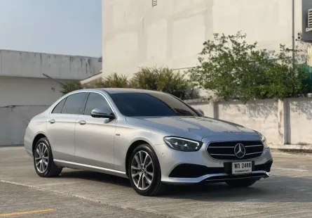 2021 Mercedes-Benz E-Class 2.0 E300e รถเก๋ง 4 ประตู 