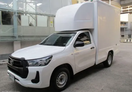 2020 Toyota Hilux Revo 2.4 ENTRY หัวเดียว ตู้CARGOBOX ตู้แห้งสูงอย่างดี   รถสวยสภาพดี ฟรีดาวน์