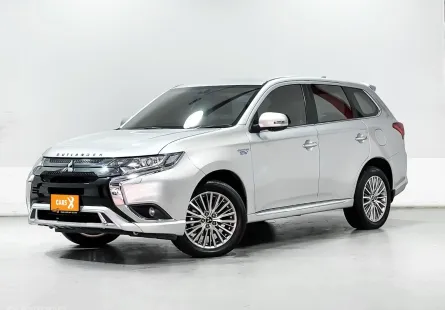 MITSUBISHI OUTLANDER PHEV 2.4 GT 4WD ปี 2021 ผ่อนเริ่มต้น 12,***